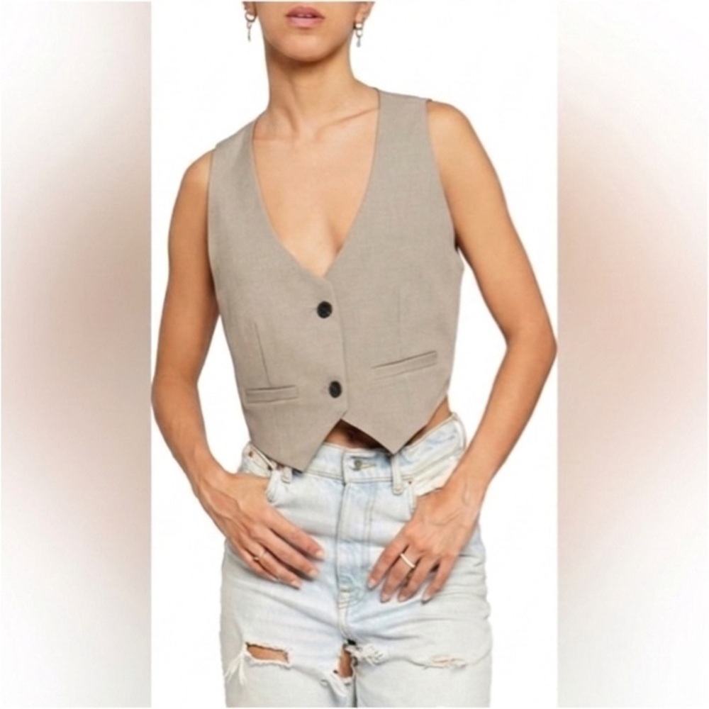 NWT Know One Cares Button Front Vest | Size M | Light Taupe